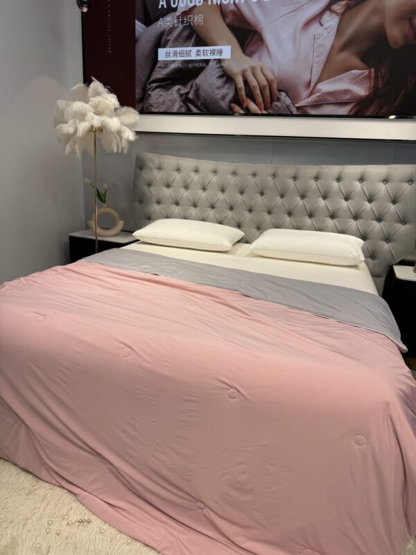 Dark Pink Grey
